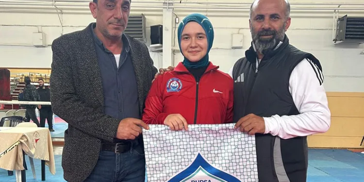 Yıldırım’ın milli gururu Rümeysa