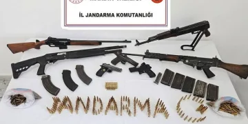 Mardin’de silah ve tarihi eser operasyonu: 3 tutuklama