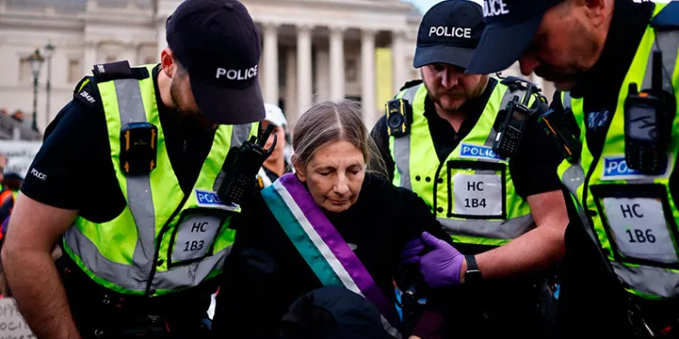 Londra’daki Filistin’e destek protestosunda gözaltı sayısı 523’e yükseldi