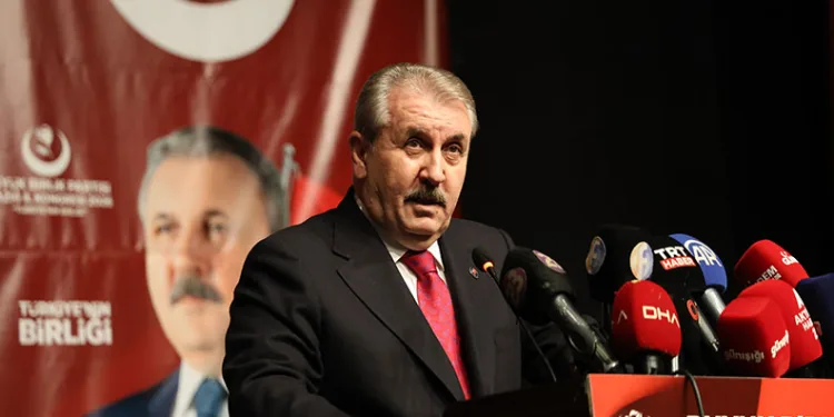 “Türkiye olarak bölgemizde savaş istemiyoruz”
