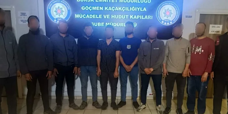 Bursa’da göçmen kaçakçılığına darbe