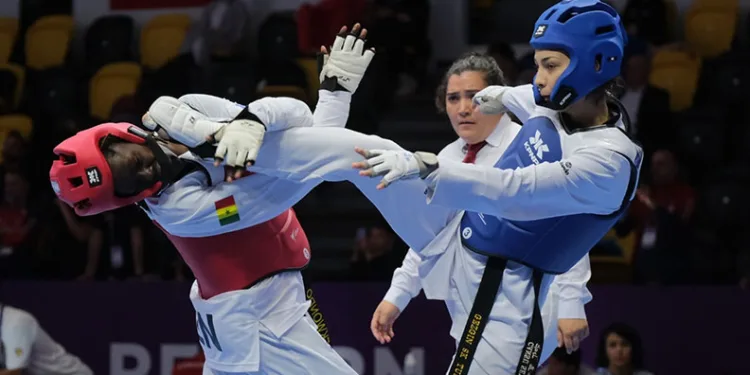Milli taekwondocu Cansu Şeyhoğlu dünya ikincisi