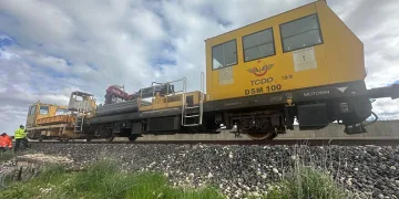 Suriye sınırındaki 350 kilometrelik hat tren trafiğine açıldı