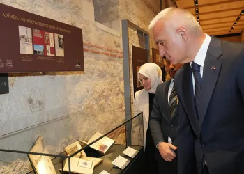 “Yazma eserler, geleceği inşa etmenin en sağlam zeminidir”