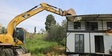 Gölyazı’da kaçak yapılara geçit yok