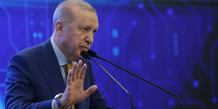 Erdoğan, bağımlılıkla mücadele ideathonu finaline katıldı