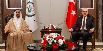 TBMM Başkanı Kurtulmuş, Arap Parlamentosu Başkanı Alyammahi ile görüştü