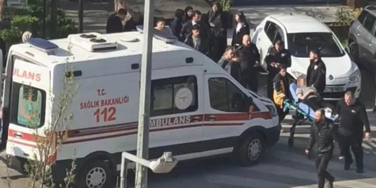 Lise öğrencileri arasında kan aktı: 1 kişi bıçaklandı