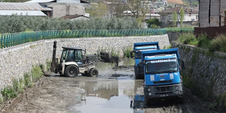 Bursa’nın derelerinde temizlik seferberliği