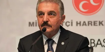“Devletler ezberlerle değil, akılla yönetilir”