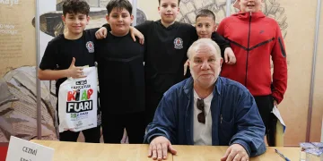 Osmangazi Standında Cezmi Ersöz’e Büyük İlgi