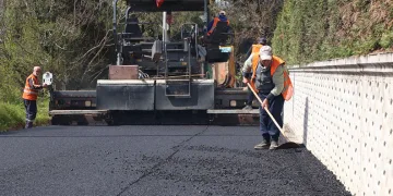 Osmangazi’de Ulaşım Konforu İçin Yol Seferberliği