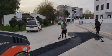 Orhangazi Belediyesi’nden Şehir Genelinde Asfalt Yama Çalışması