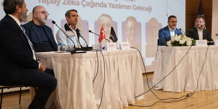 Mudanya Üniversitesi’nde gelecek konuşuldu