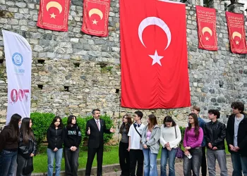 Başkan Yılmaz gençlere fethi anlattı