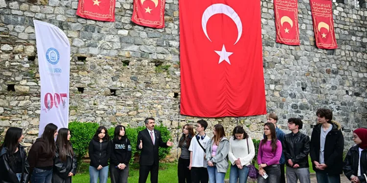 Başkan Yılmaz gençlere fethi anlattı