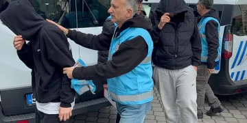 Okullara yönelik asılsız paylaşımlara operasyon: 6’sı çocuk 7 gözaltı
