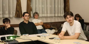 Gençler Osmangazi’nin Işığında Doğru Bilginin İzini Sürüyor