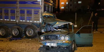 Elazığ’daki kazada genç kız hayatını kaybetti