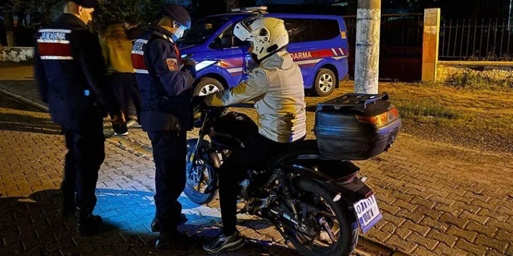 Aydın’da ‘Çember’ operasyonu: 46 aranan şahıs yakalandı