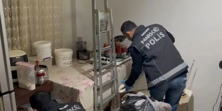 Şanlıurfa’da uyuşturucu operasyonu: 15 tutuklama