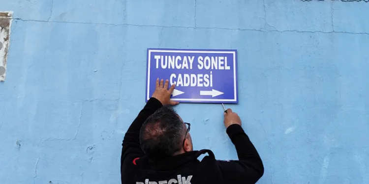 Tuncay Sonel’in ismi caddelerden kaldırıldı
