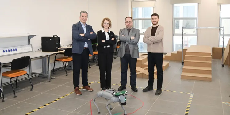 BTÜ ortaokul ve lise öğrencilerini robotlarla tanıştıracak