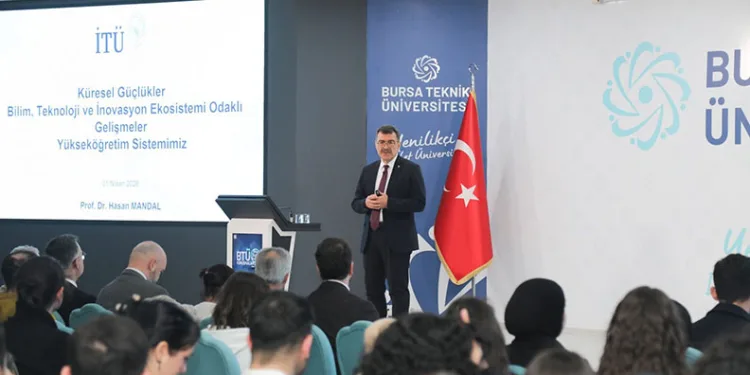 BTÜ Konuşmaları’nda küresel riskler ve yükseköğretiminin geleceği ele alındı