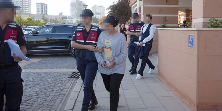Uyuşturucu sevkiyatı yapan kadın: “Beni çocuğumla tehdit ettiler”