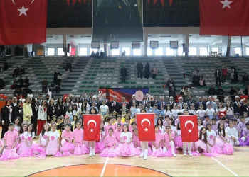 İnegöl’de 23 Nisan coşkuyla kutlandı