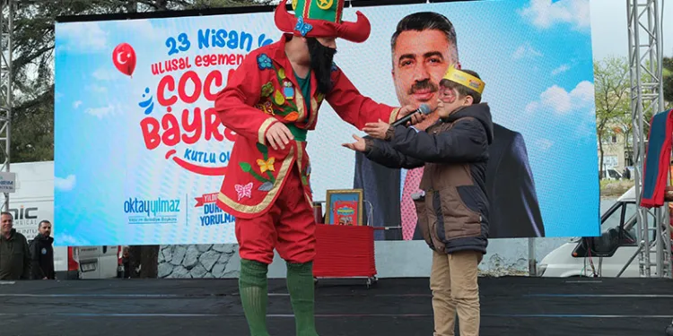 Yıldırım’da çocukların bayramı şölene dönüştü