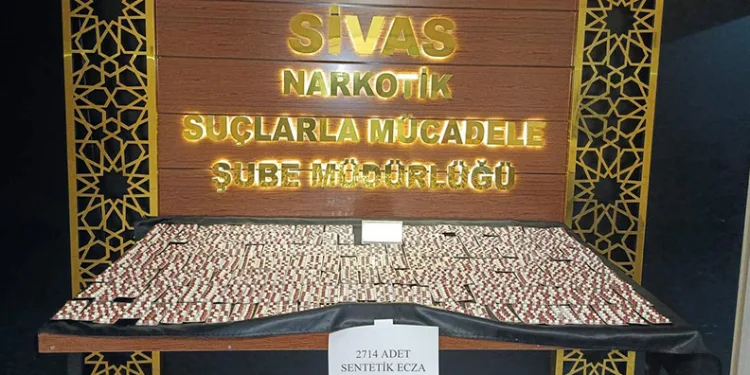 Sivas’ta binlerce uyuşturucu hap ele geçirildi