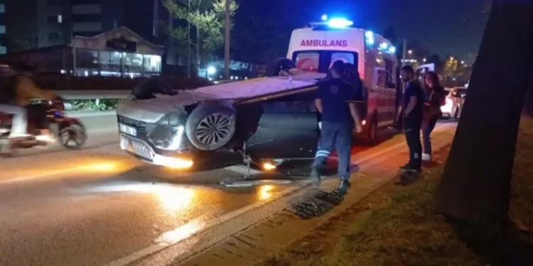 Osmangazi’de trafik kazası: Otomobil takla attı, 1 yaralı
