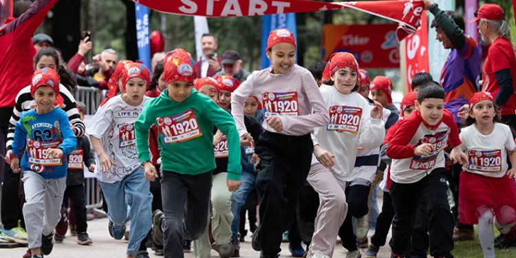 ‘Eker I Run 23 Nisan Çocuk Koşusu’ bayram sevincini sporla buluşturdu