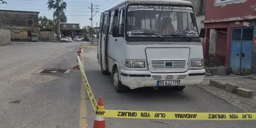 2 yaşındaki çocuk babasının kullandığı aracın altında kaldı