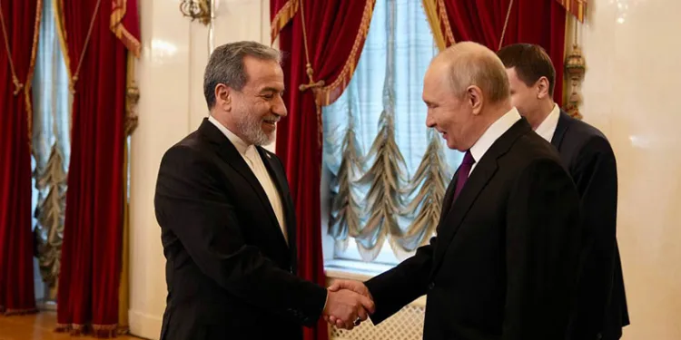 İran Dışişleri Bakanı Arakçi, Putin ile görüştü