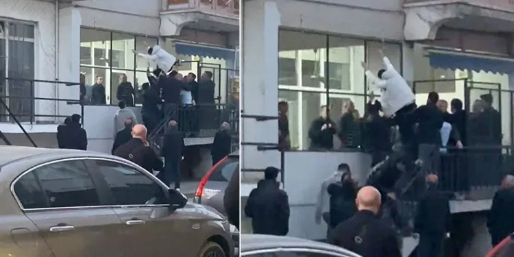 Bursa’da tekmeli sopalı kavga