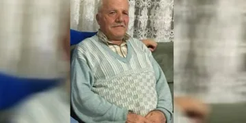 Güneş panelini tamir etmek isterken canından oldu