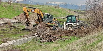Kars-Gümrü demiryolu hattında çalışmalar başladı