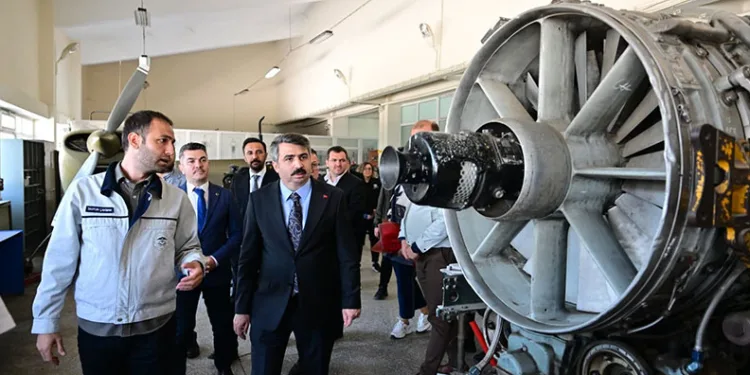 Başkan Yılmaz’dan gençlere tavsiyeler