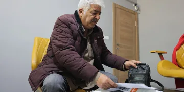 İyilik yapmak istedi, dolandırıldı, cezaevine girdi