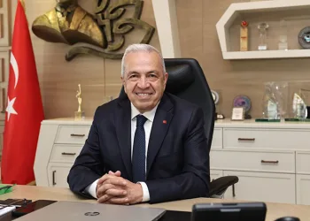 Şadi Özdemir, DSÖ Siyasi Komitesi’ne seçildi