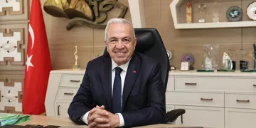 Şadi Özdemir, DSÖ Siyasi Komitesi’ne seçildi