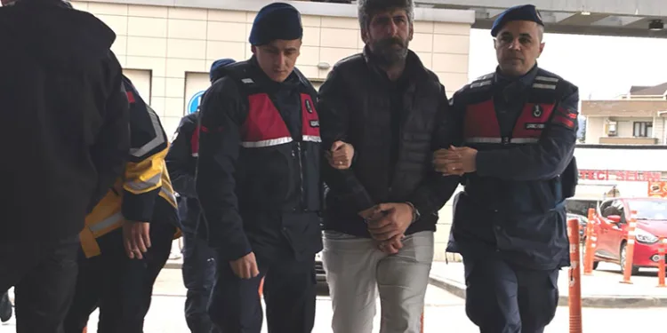 Bursa’da hırsızlık suçundan aranan şahıs yakalandı