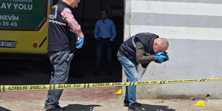 Otomobilini tamire götürdüğü tamircide vuruldu