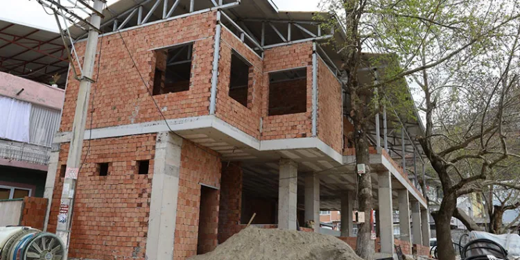 Büyükşehir’den kırsal mahallelere malzeme desteği