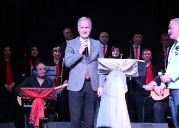 İnegöl Belediyesi THM Korosundan Kulakların Pasını Silen Konser