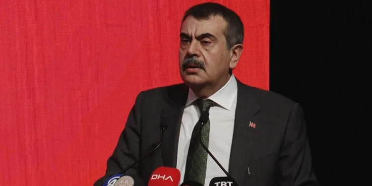 “Muhalefetin eleştirdiği projelerden bir tanesi Fatih Projesi’ydi”