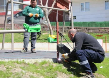 İlkadım’ın parkları yaza hazırlanıyor