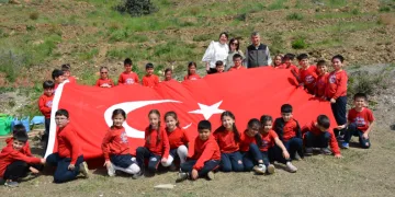 TBMM’nin 106. yılında 106 fidan toprakla buluştu